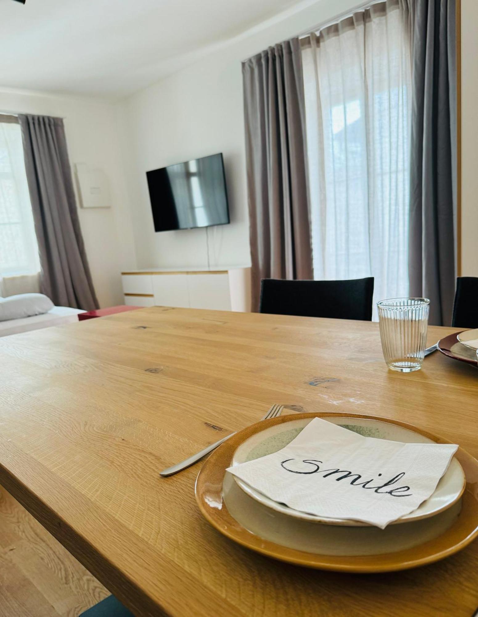 Greenhouse Apartment Am Stadtplatz Tittmoning Ngoại thất bức ảnh